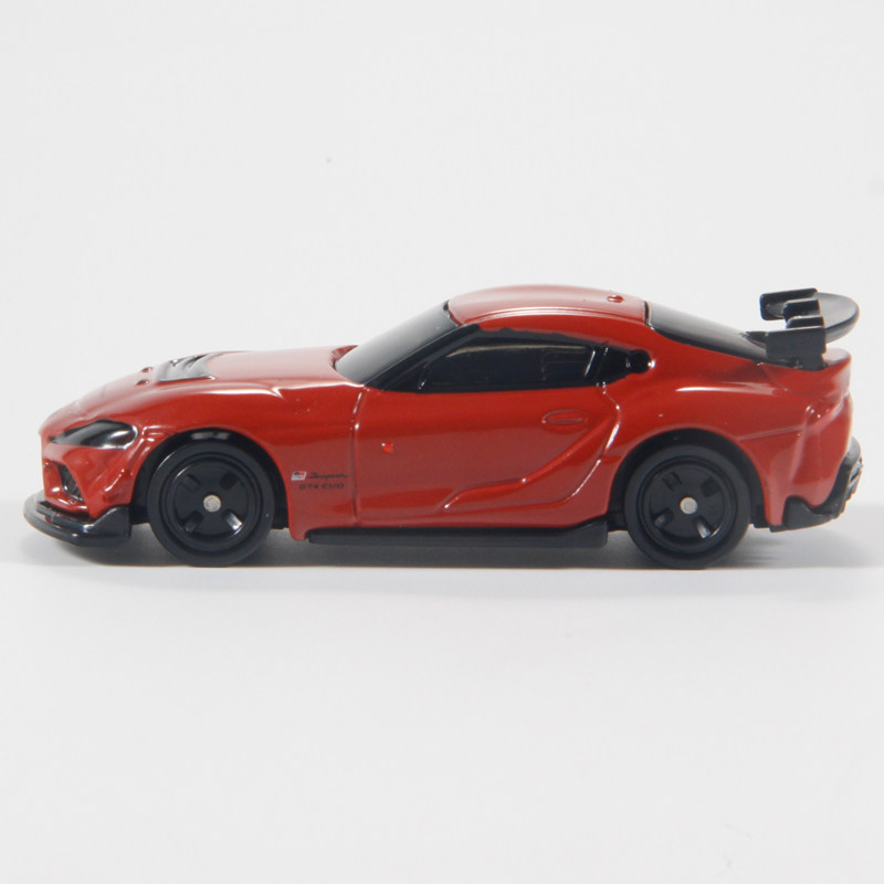 Modèle de voiture de course en - Kids Toys Young avis et prix